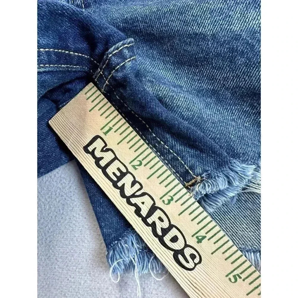 Blue Age Women's Size Large High Rise Raw Hem Distressed 5 Pockets Denim Shorts - Picture 6 of 10